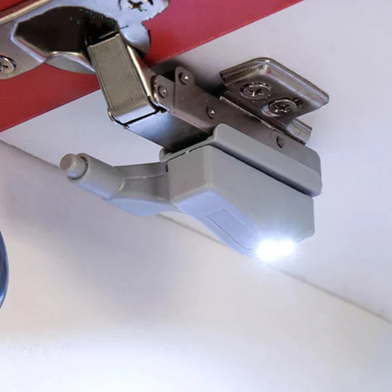 Automatisches Beleuchten Ihrer Schränke mühelos