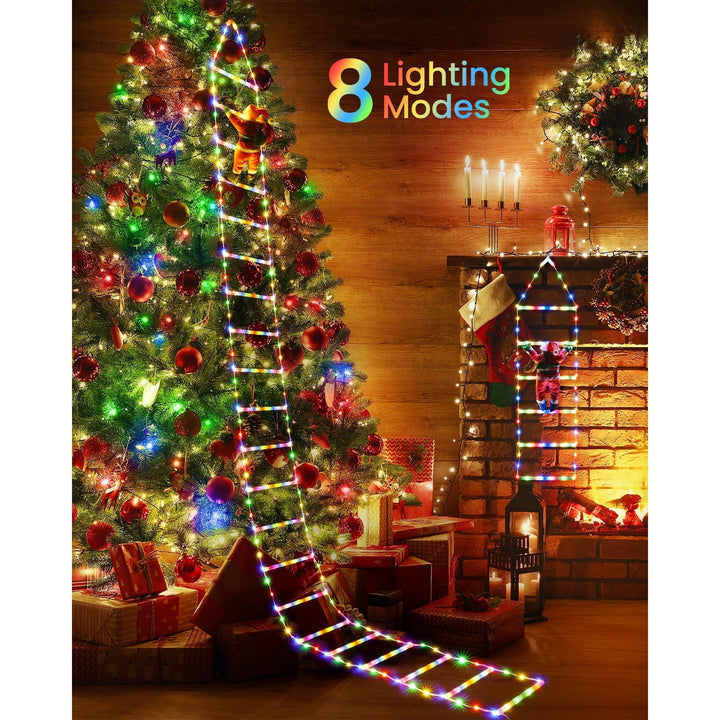 Kletternder Weihnachtsmann Leiter Lichter