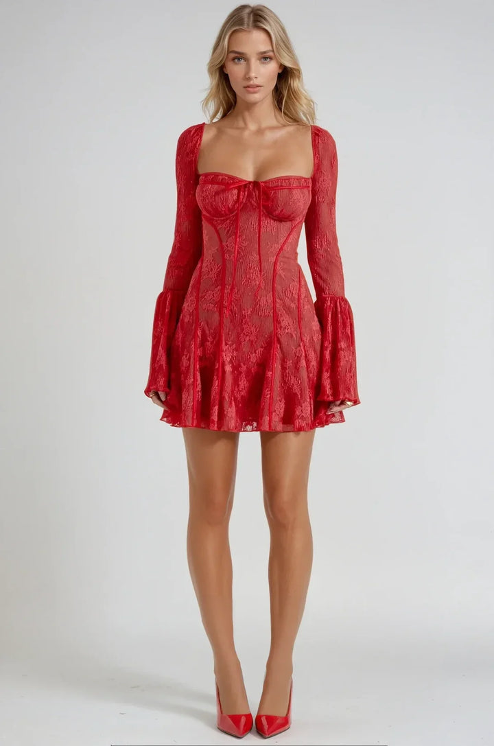 Amaya – Das romantische Spitzenkleid mit Illusionseffekt