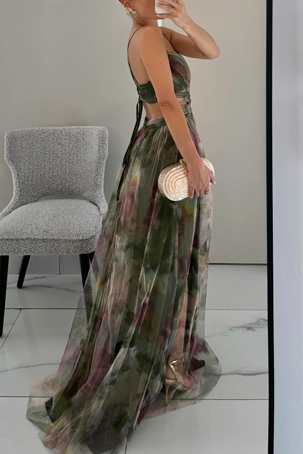 Giselle™ – Florales Maxikleid mit Cut-Out-Taille und Tüllrock