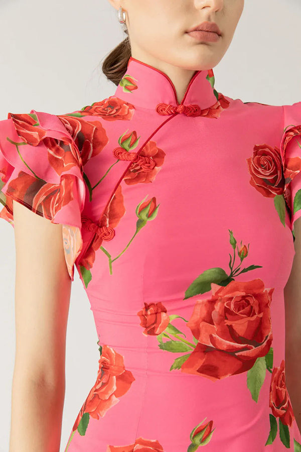 Lenia™ – Modernes Kleid mit hohem Kragen und ausgestellten Ärmeln