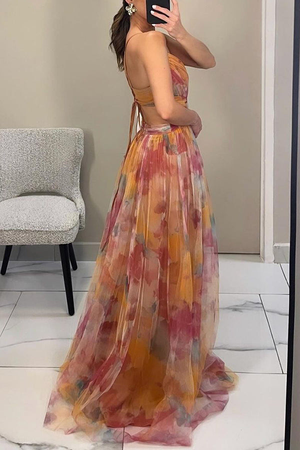 Giselle™ – Florales Maxikleid mit Cut-Out-Taille und Tüllrock