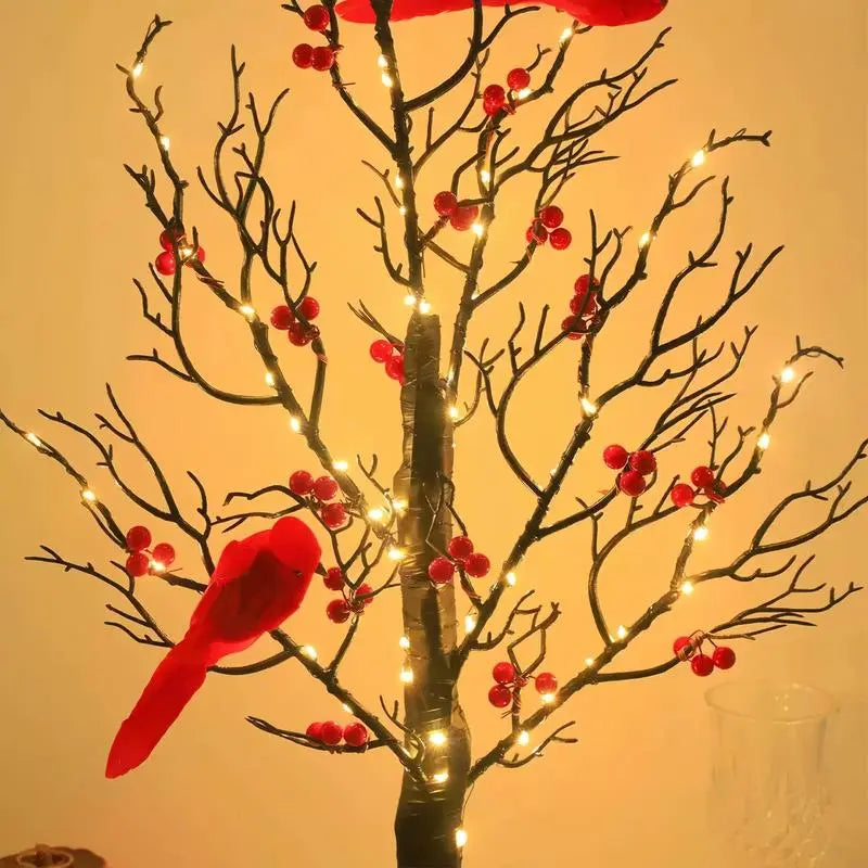 Vintage-Lichterbaum mit Kardinalen — Bringt eine warme Atmosphäre in Ihr Zuhause