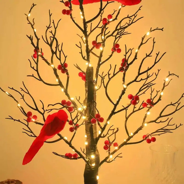 Vintage-Lichterbaum mit Kardinalen — Bringt eine warme Atmosphäre in Ihr Zuhause