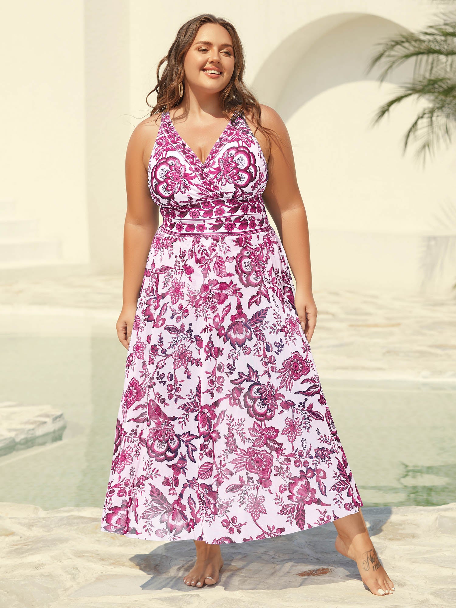 Flora™ | Zweiteiliger Badeanzug mit Blumenmuster und gerafftem Mesh, Sarong