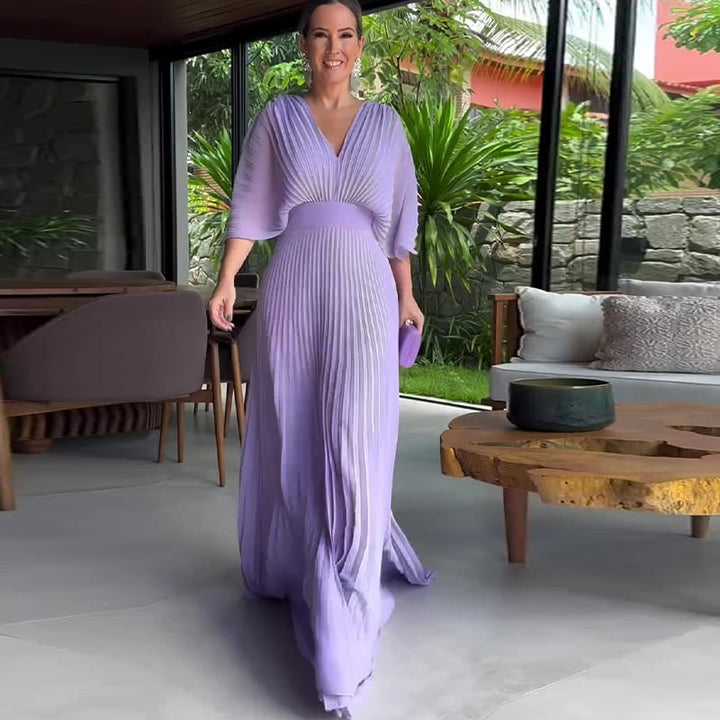 Sacha™ | Plissiertes Kleid mit Fledermausärmeln und tailliertem Schnitt