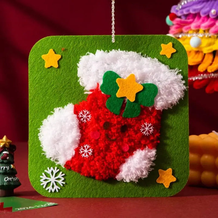 DIY-Weihnachts-Stickerei-Set — Bastelspaß mit Kindern &amp; Freunden