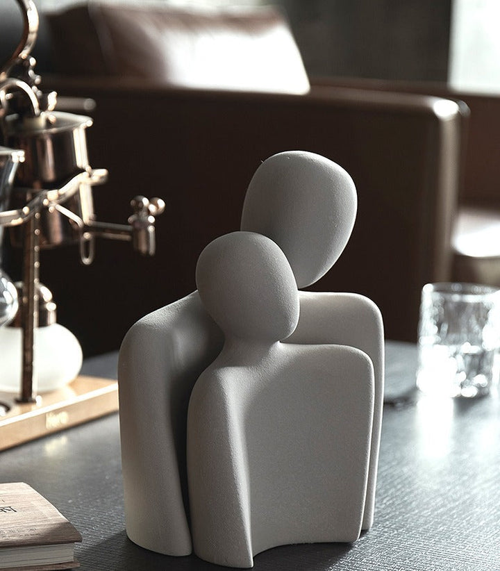 Intimate - Abstrakte keramische Skulptur - Zeitlose Eleganz und Liebe