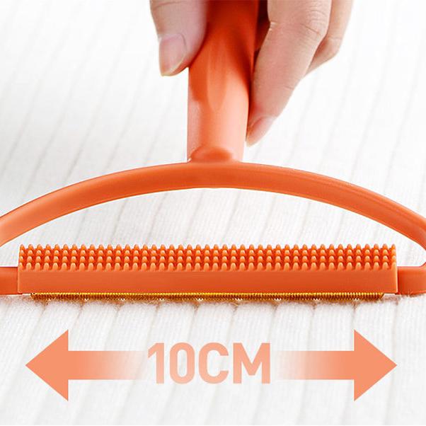 Scratchy™ | Schnelle und effektive Entfernung von Tierhaaren in einem einzigen Schritt!