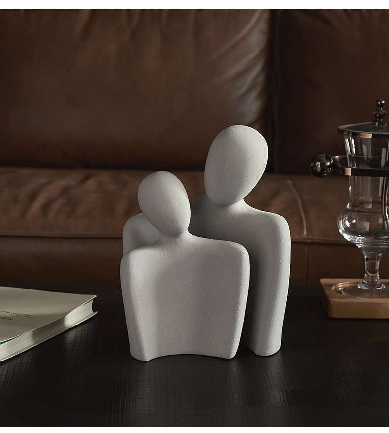 Intimate - Abstrakte keramische Skulptur - Zeitlose Eleganz und Liebe