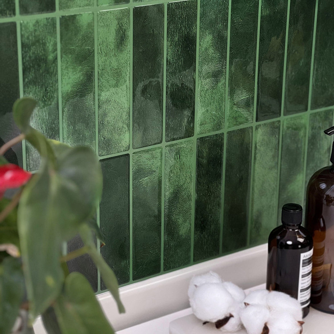 Grüne Wälder| Selbstklebende Kunstfliesenwand