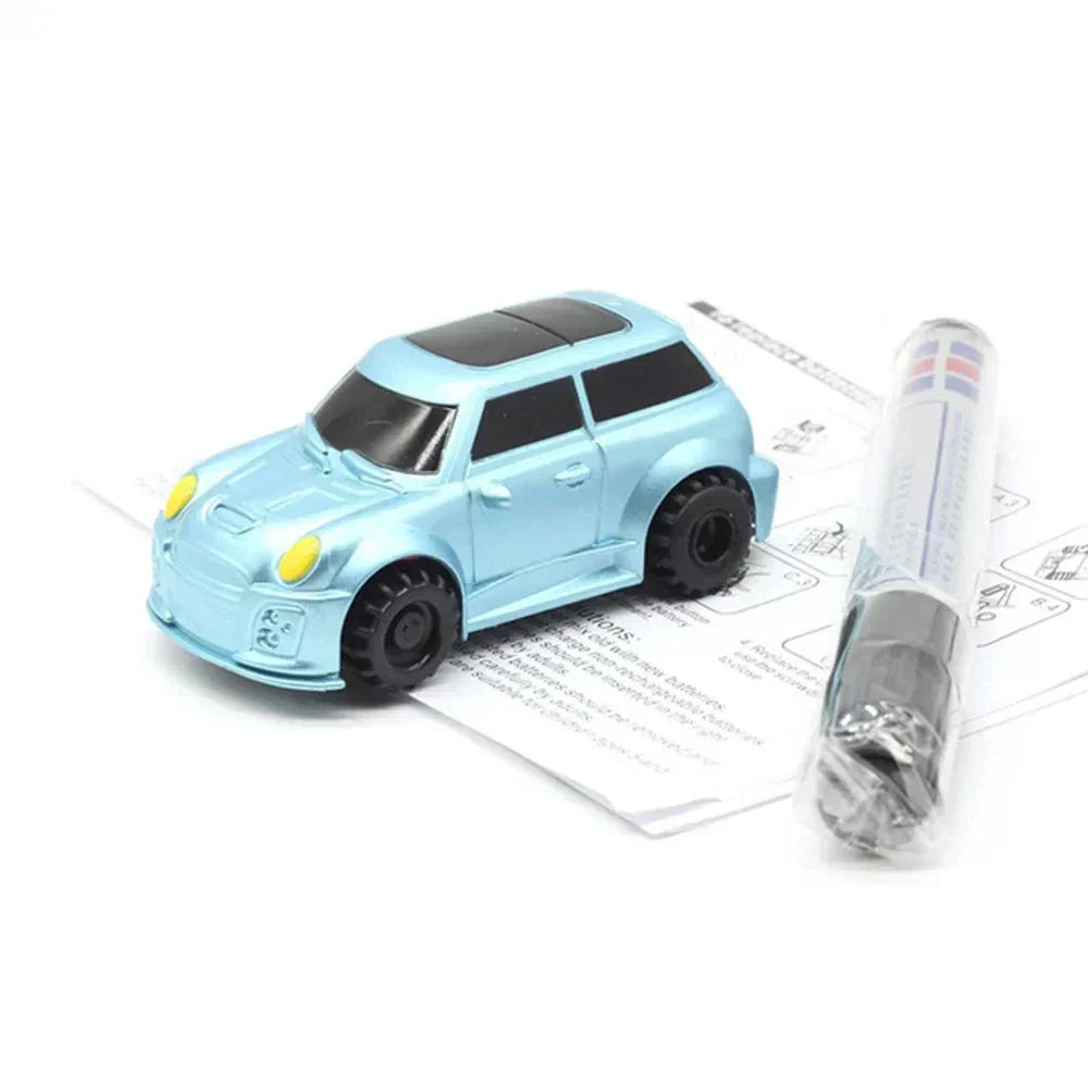Das magische Auto, das Ihren Zeichnungen wie von Zauberhand folgt