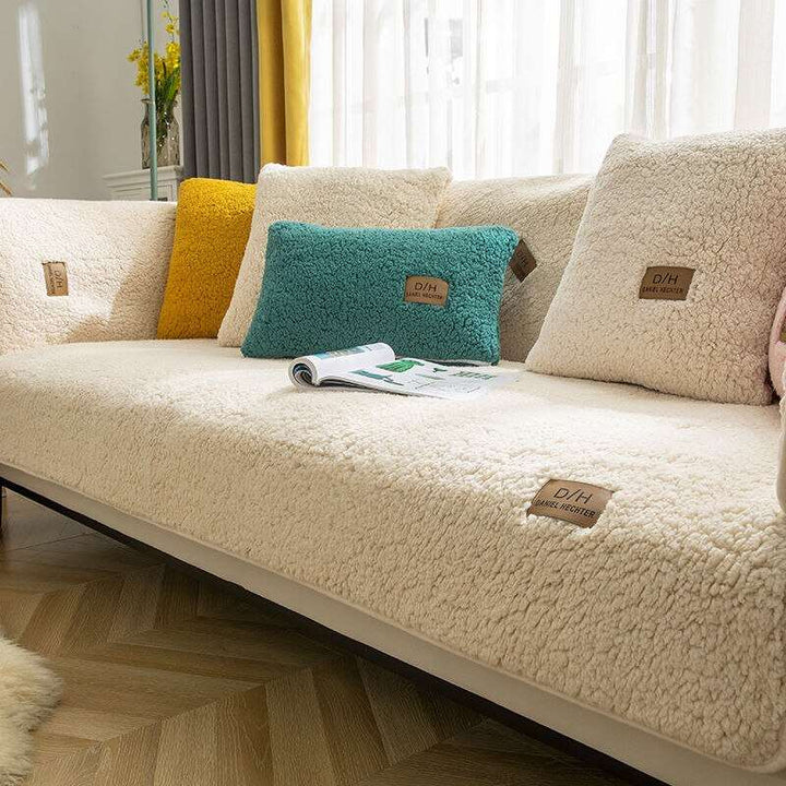 SofaSoft Deluxe| Ultrasofte Lamm-Kaschmir Sofa-Bezug – Plüsch-Effekt &amp; Rutschfest