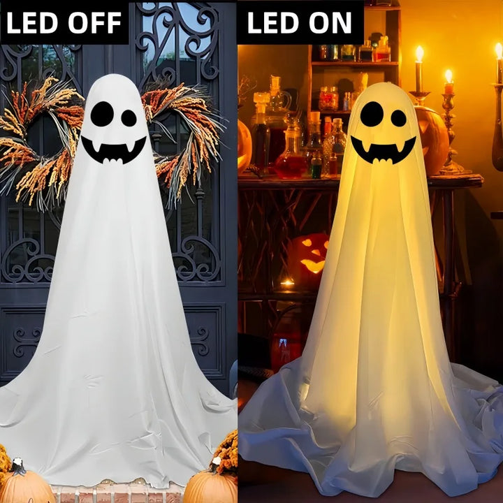 Halloweengehängte Horror-Requisiten mit Lichtern