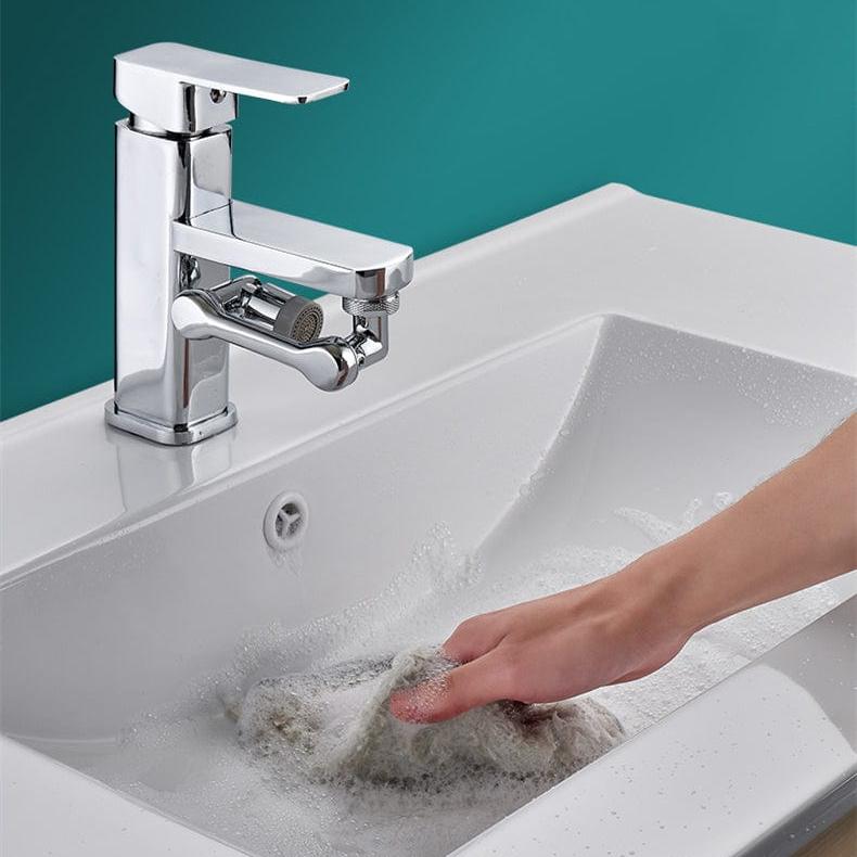 Drehbare Wasserhahnverlängerung für eine einfache Reinigung
