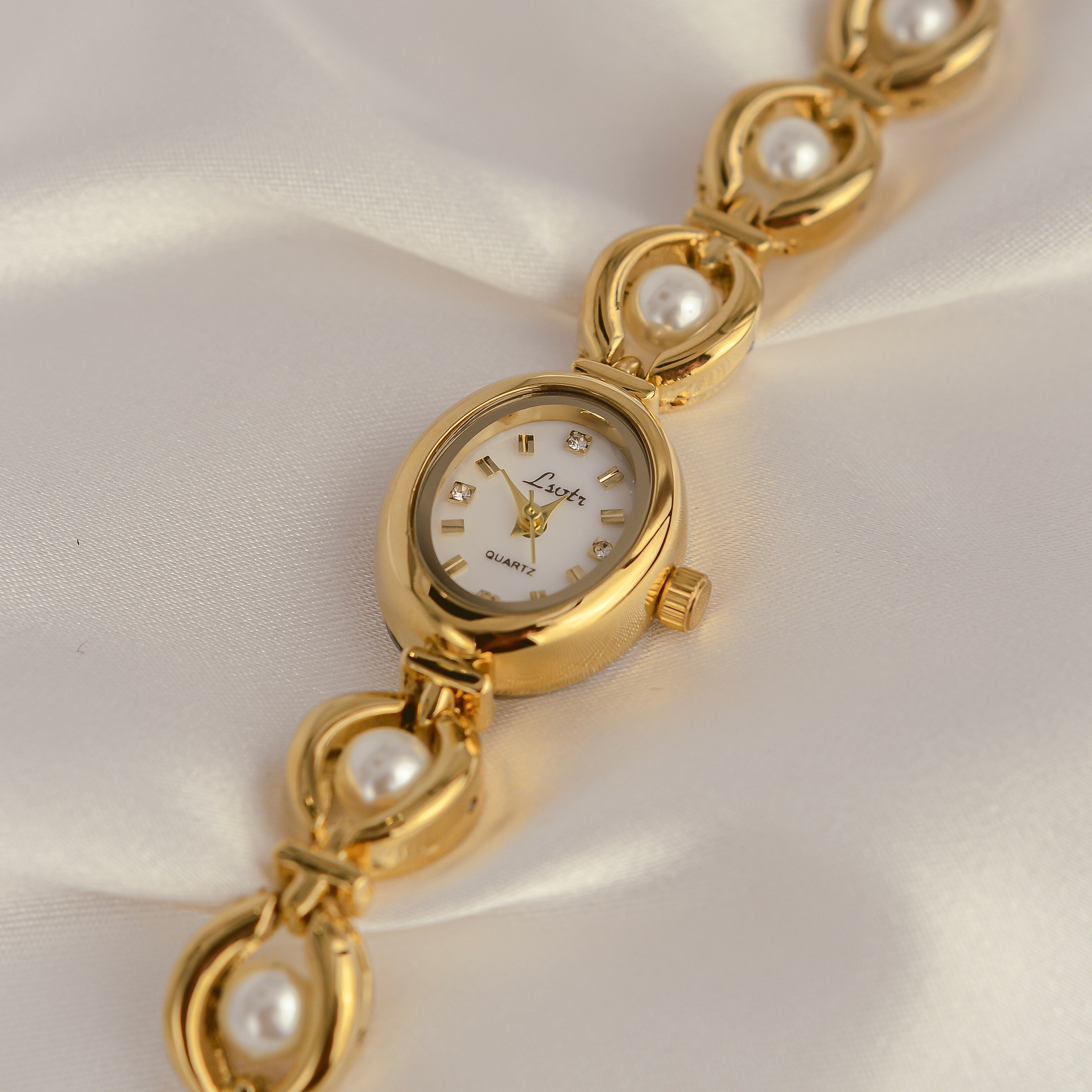 Muse Pearl Watch