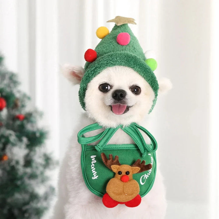 Weihnachtsbaum Pom-Pom-Hut — Verwandelt Ihr Haustier in ein Feiertags-Idol