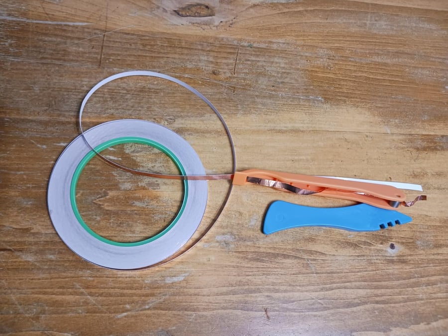 ShineGuard™ | Handfolierer für Buntglas