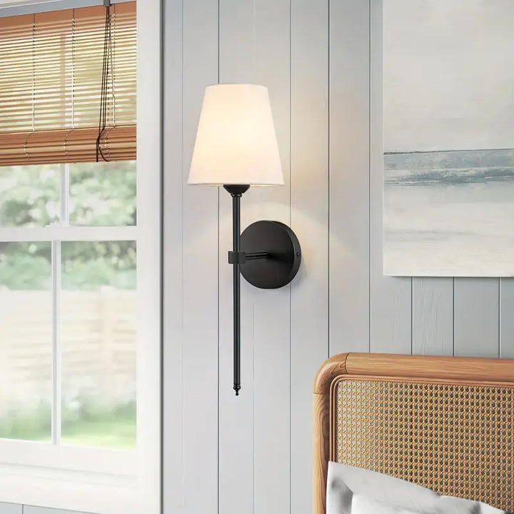 AuraGlow™ – Kabellose Wandleuchte mit sanftem Licht
