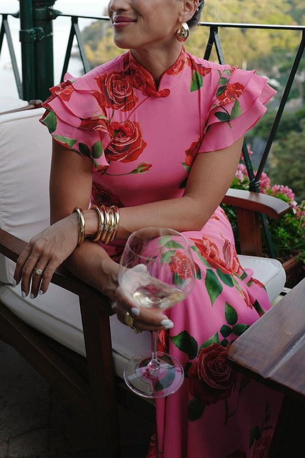 Lenia™ – Modernes Kleid mit hohem Kragen und ausgestellten Ärmeln