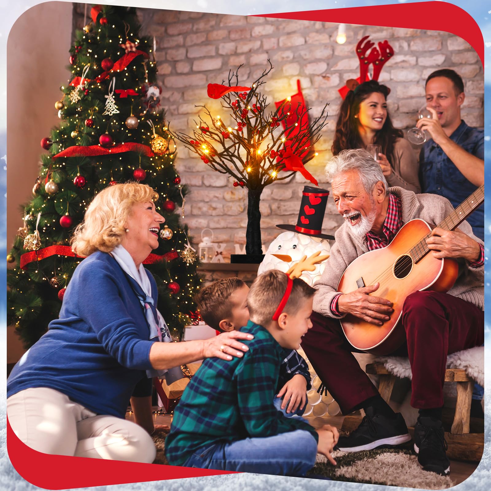Weihnachtsbeleuchteter Mini-LED-Baum mit roten Beeren