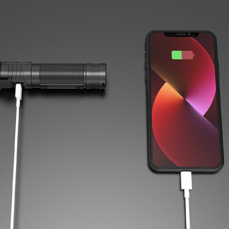 Survival-LED-Taschenlampe 2025 | So hell wie ein Lichtschwert mit Powerbank-Funktion