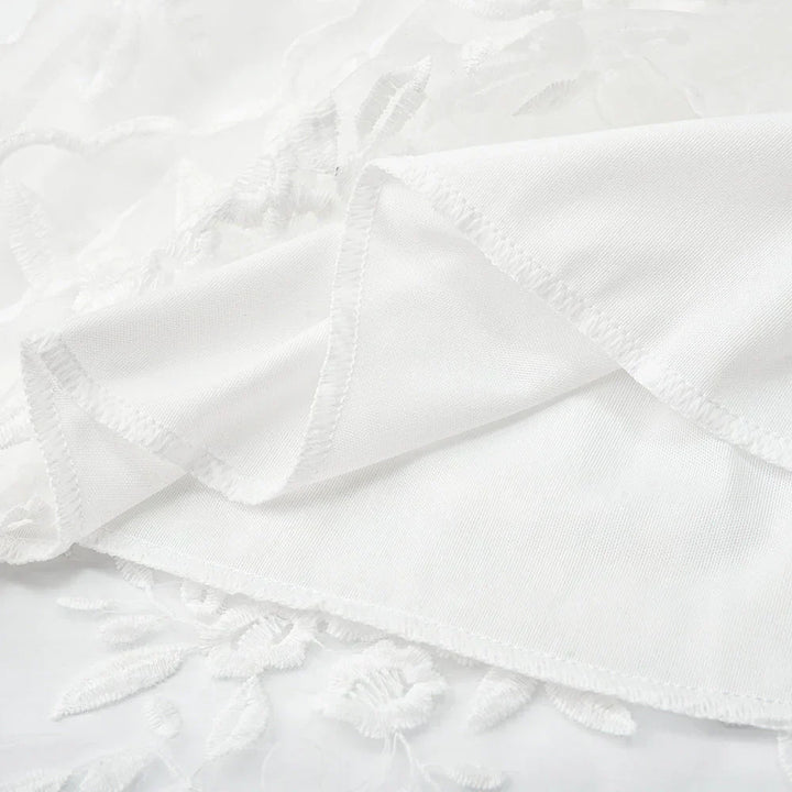 Bellona – Elegantes Minikleid aus Spitze