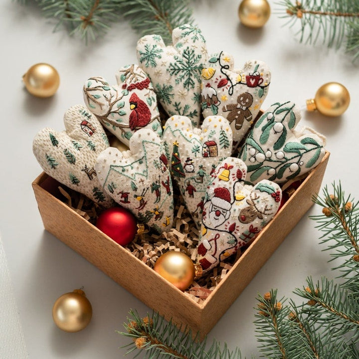 💖DIY herzförmiger handbestickter Weihnachtsanhänger/Anhänger-Set