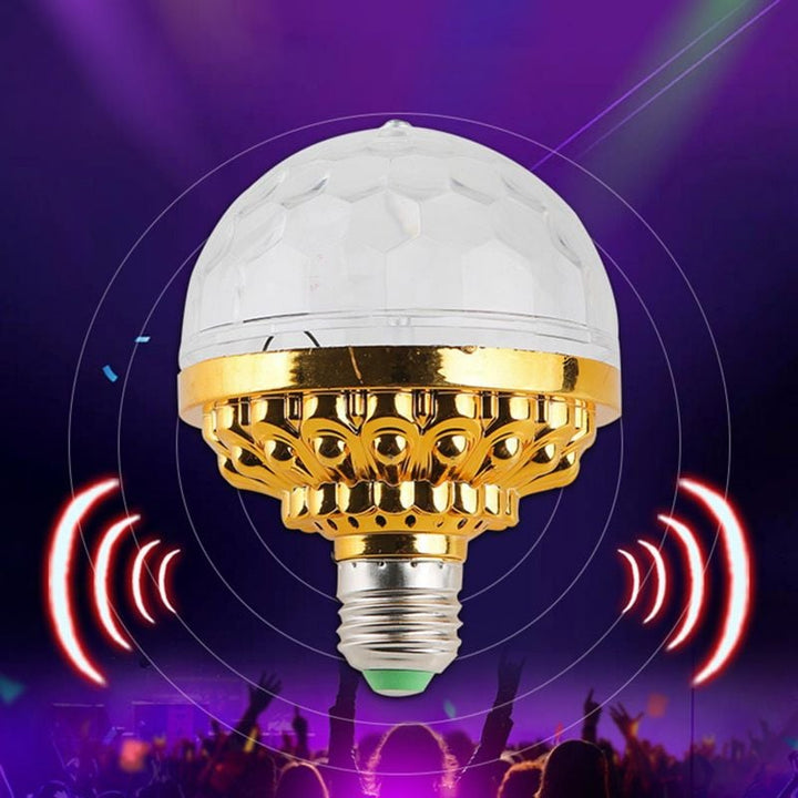 RGB Strobe LED Rotierende Glühbirne – Erschaffen Sie eine Partyatmosphäre mit bunten Lichtern!