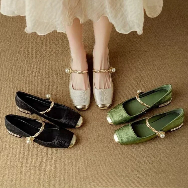 Cintha| Elegant Low-Heeled Pumps