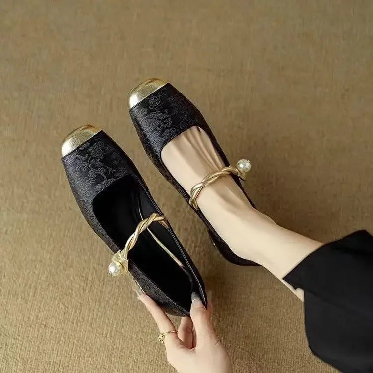 Cintha™ | Elegant Low-Heeled Pumps
