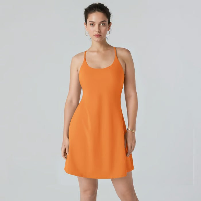 ShapeLuxe – Rückfreies Fitnesskleid für mühelosen Stil und Halt