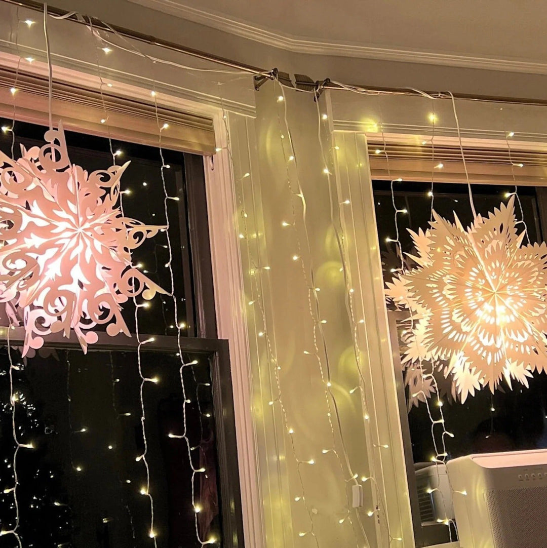 Schneeflocken Weihnachten Laterne – Warmes Licht, Winterzauber