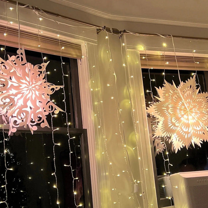 Schneeflocken Weihnachten Laterne – Warmes Licht, Winterzauber