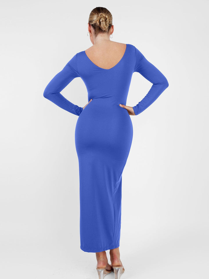 Der Shapewear-Kleid mit langem Ärmel und Schlitz
