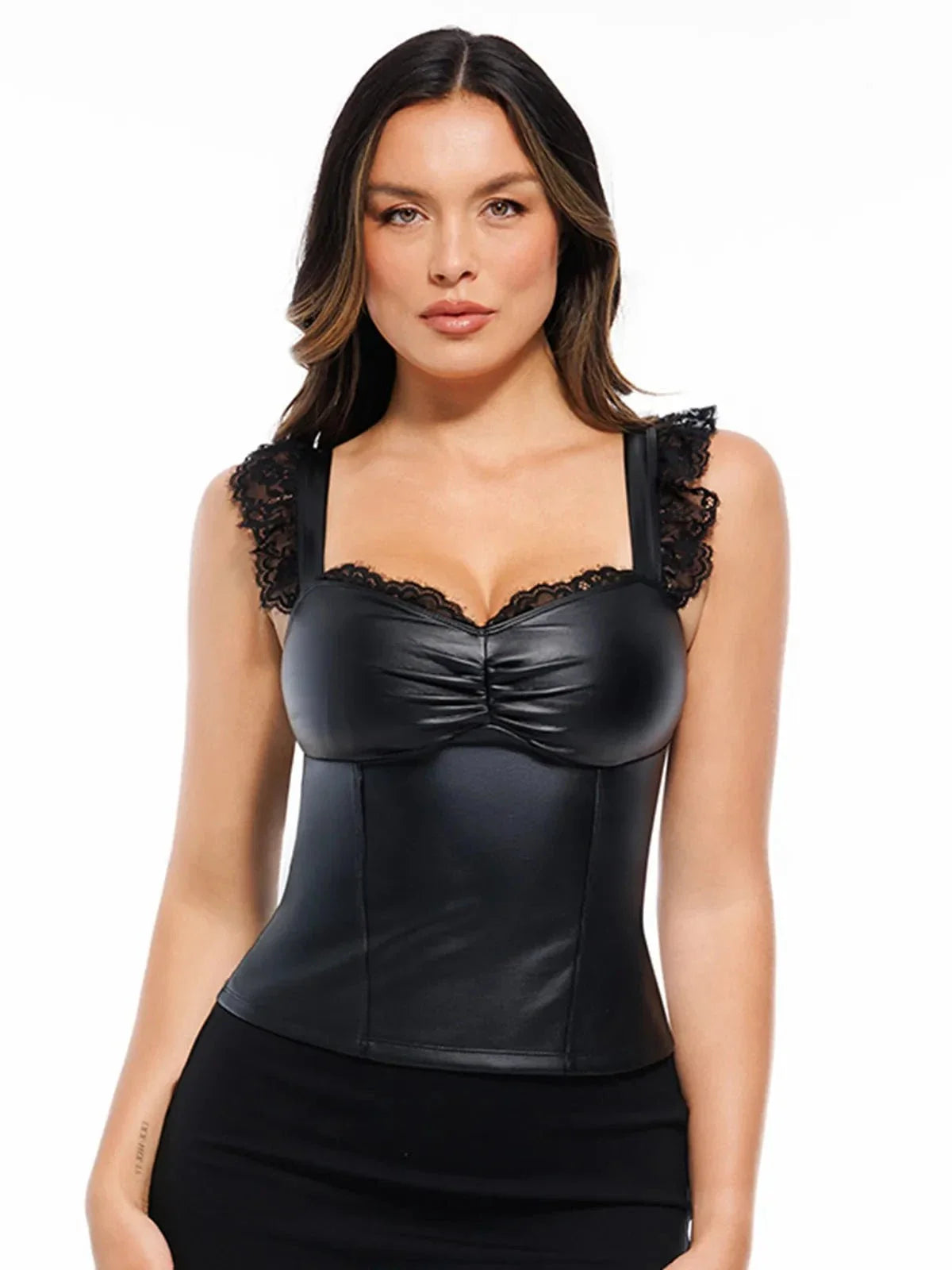 Spitzenbesetztes formendes Spaghetti-Top