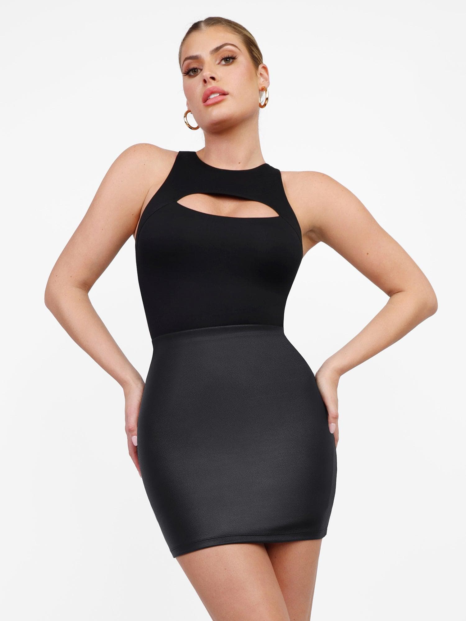 Shapewear Kunstleder Stundenglass-Ausschnitt Korsett Body mit Po- lifting und Rock-Set