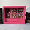Serinity™ | Angstlinder-Regal (enthält 200 Bücher)