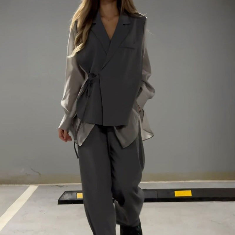 Linda - Trendiges Schnür-Outfit