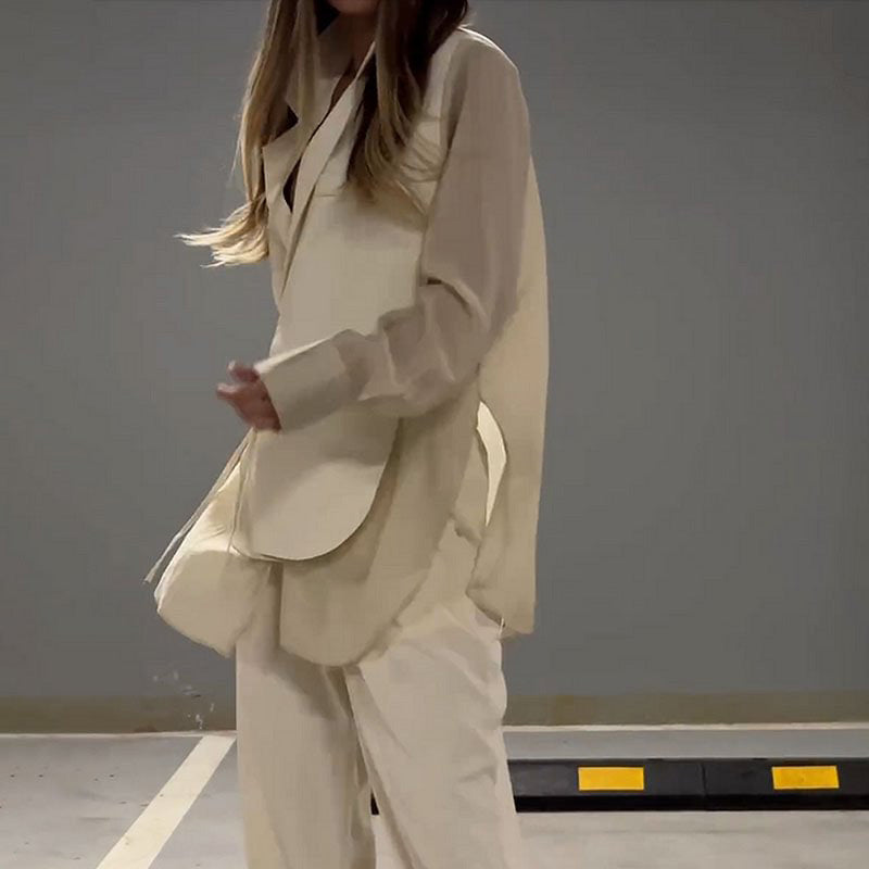 Linda - Trendiges Schnür-Outfit