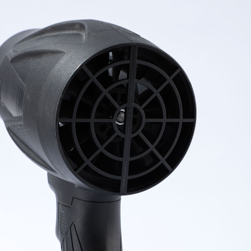 BladBreeze™ – Leistungsstarker Akku-Laubbläser für Effiziente Gartenarbeit