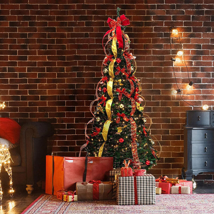 Faltbarer Weihnachtsbaum mit Dekorationen